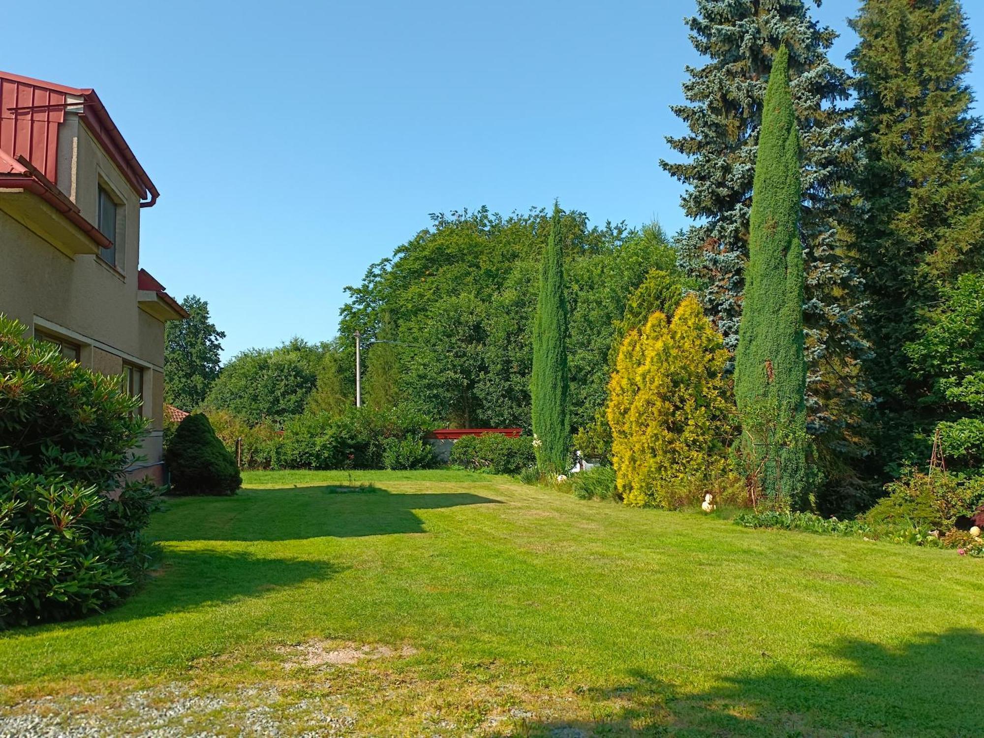 Apartman Za Lesem Červený Kostelec Buitenkant foto